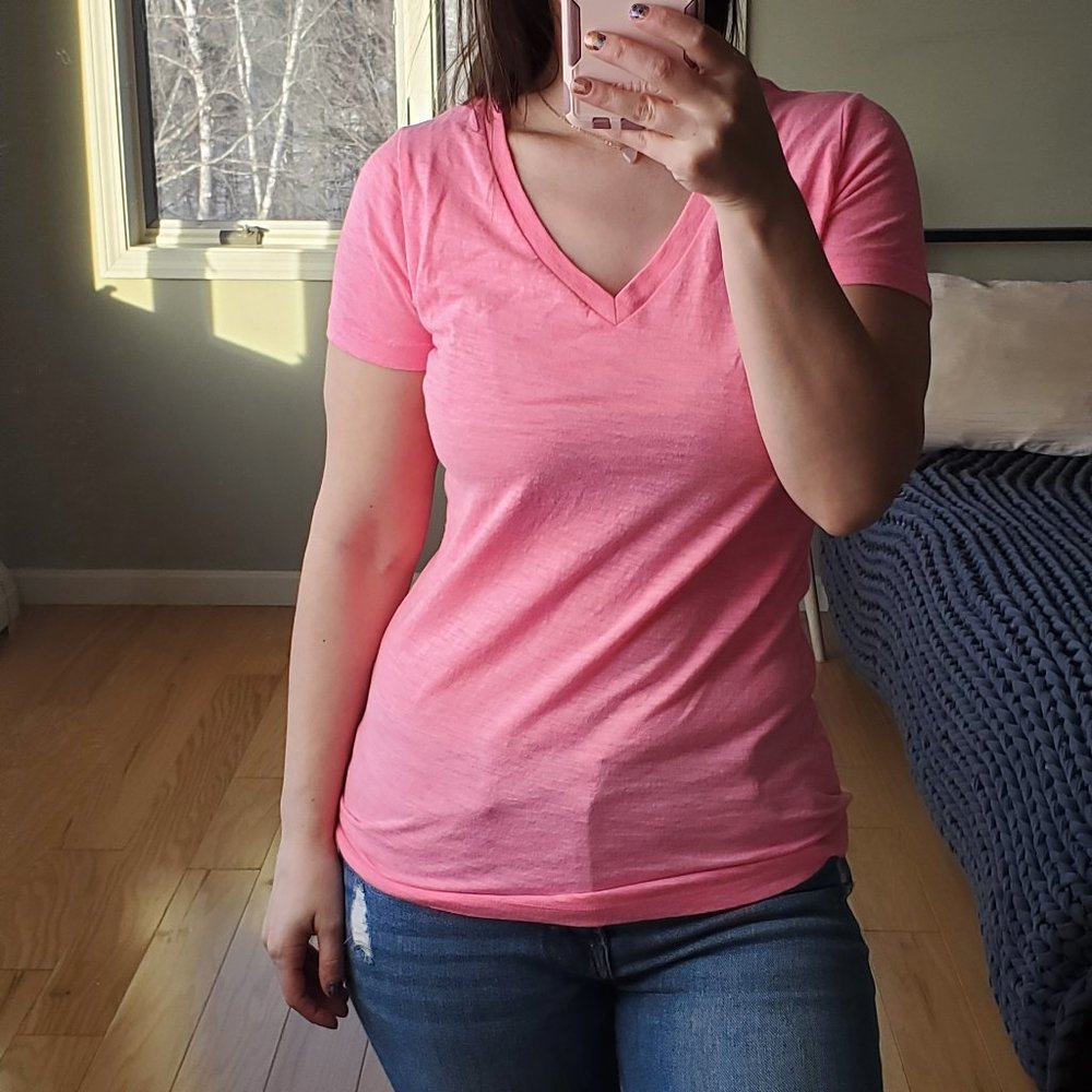 Mossimo Supply Co Pink v neck tee shirt